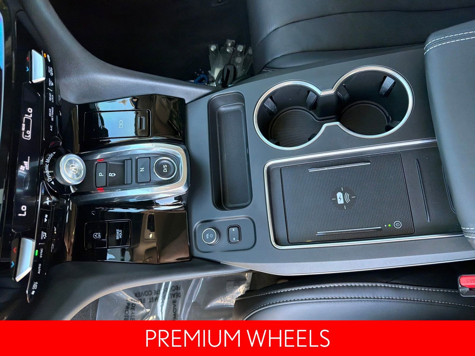 Used 2025 Acura MDX w/ Technology Package image 17