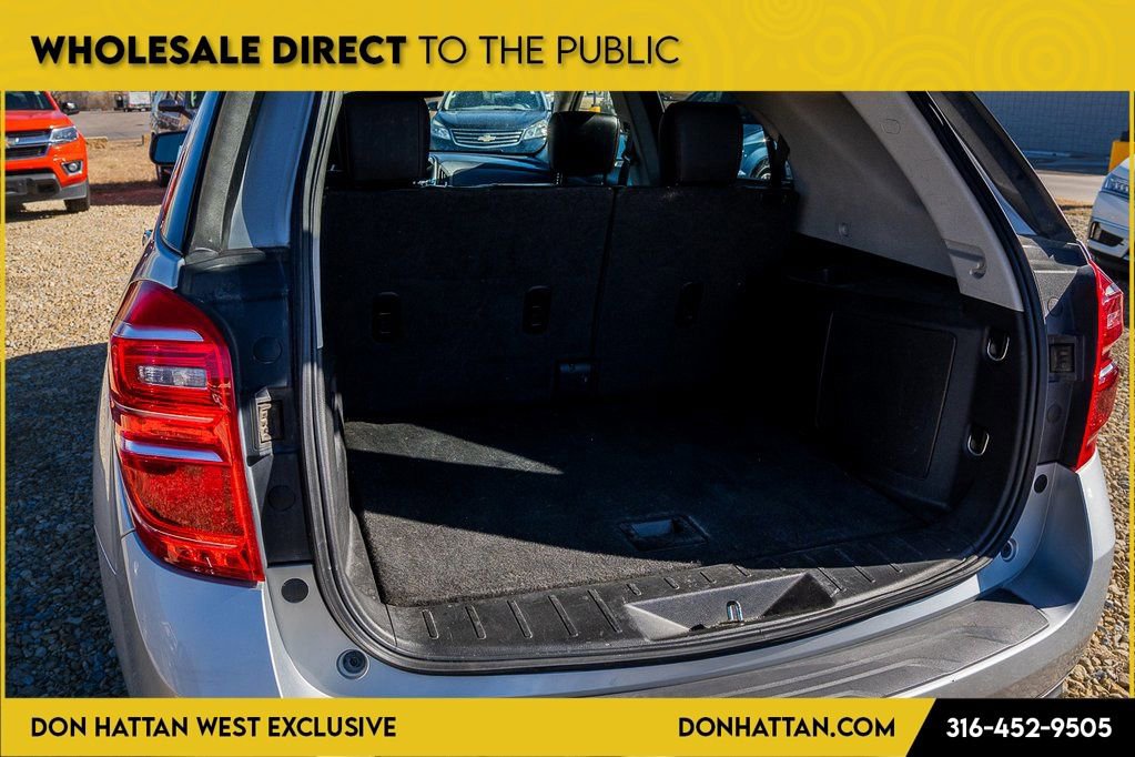 Used 2017 Chevrolet Equinox Premier w/ Enhanced Convenience Package image 27