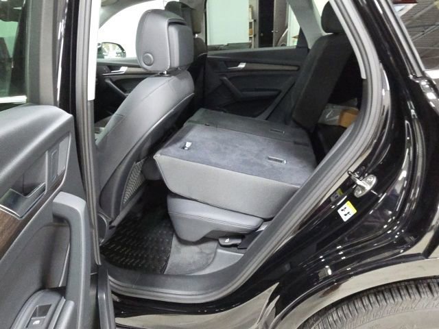 Used 2024 Audi Q5 2.0T Premium image 39