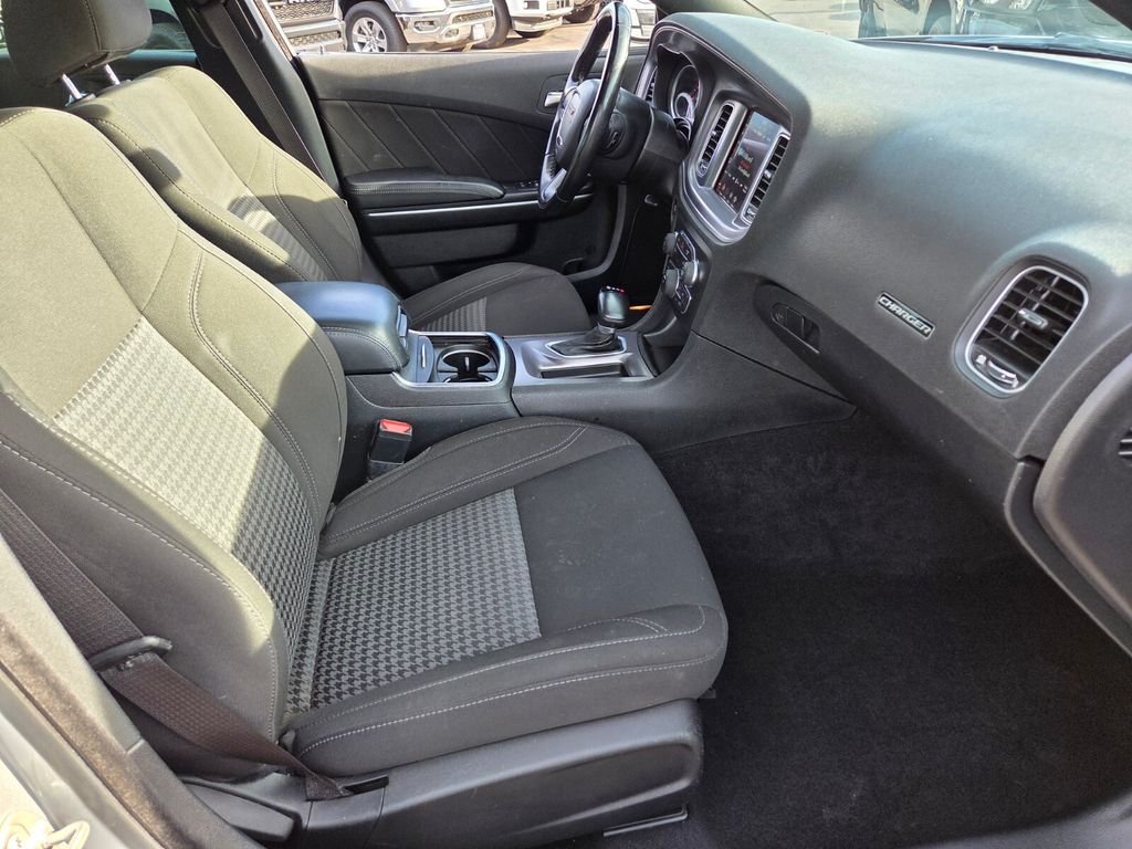 Used 2023 Dodge Charger SXT RWD image 20