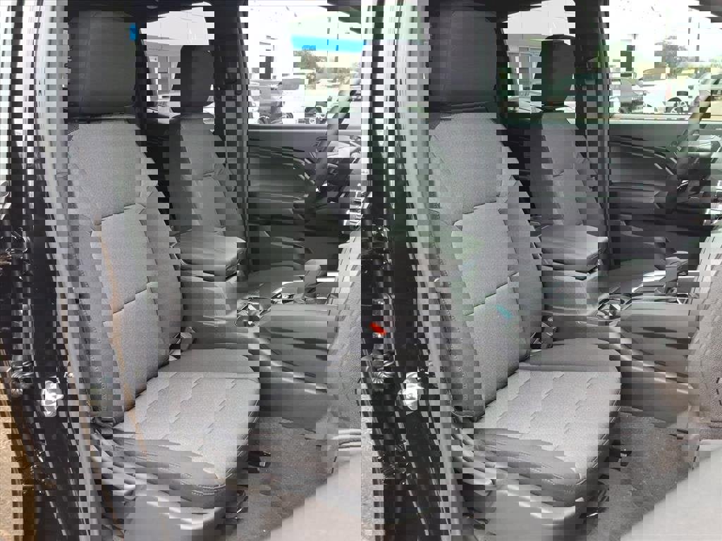 New 2026 Chevrolet Colorado W/T w/ WT Convenience Package II image 13