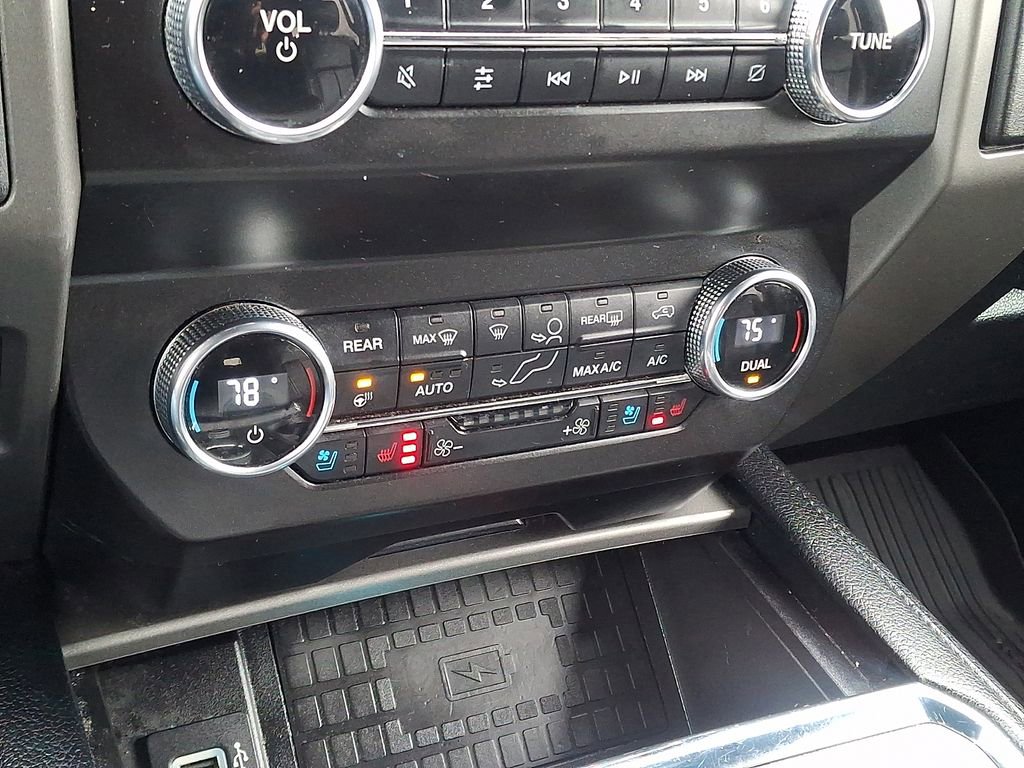 Used 2019 Ford Expedition XLT w/ Equipment Group 202A image 17