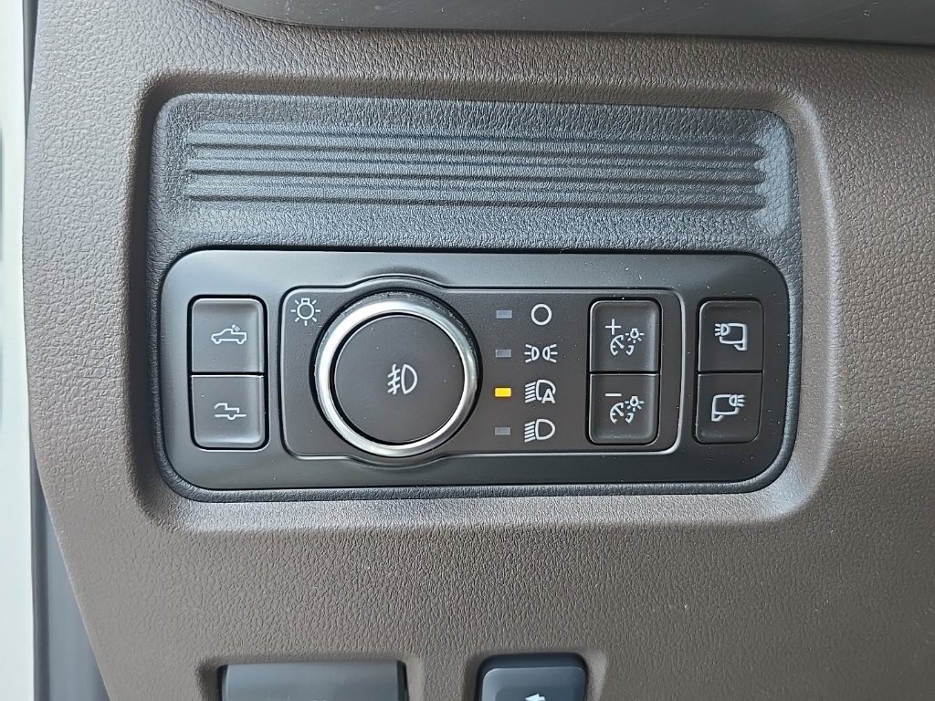 New 2026 Ford F350 4x4 Crew Cab Super Duty image 19