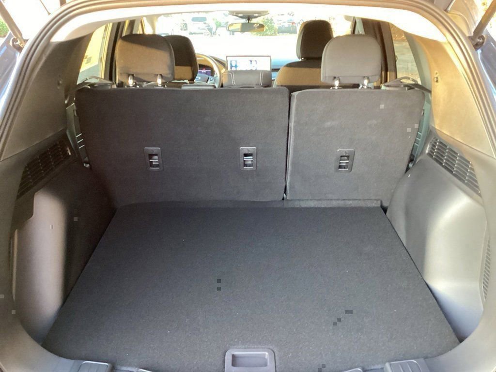 New 2026 Ford Escape Active w/ Tech Pack #1 FWD image 9