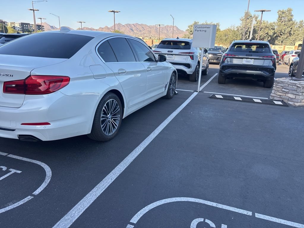 Used 2018 BMW 540i RWD image 6