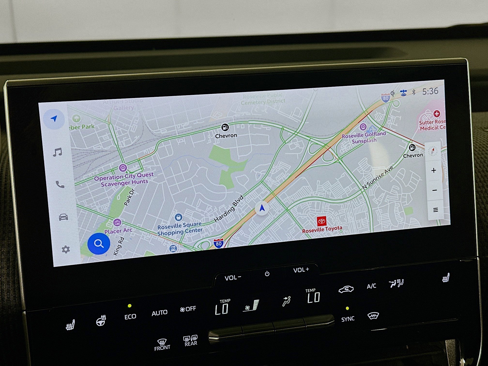 Used 2024 Toyota bZ4X XLE w/ Weather Package FWD image 22