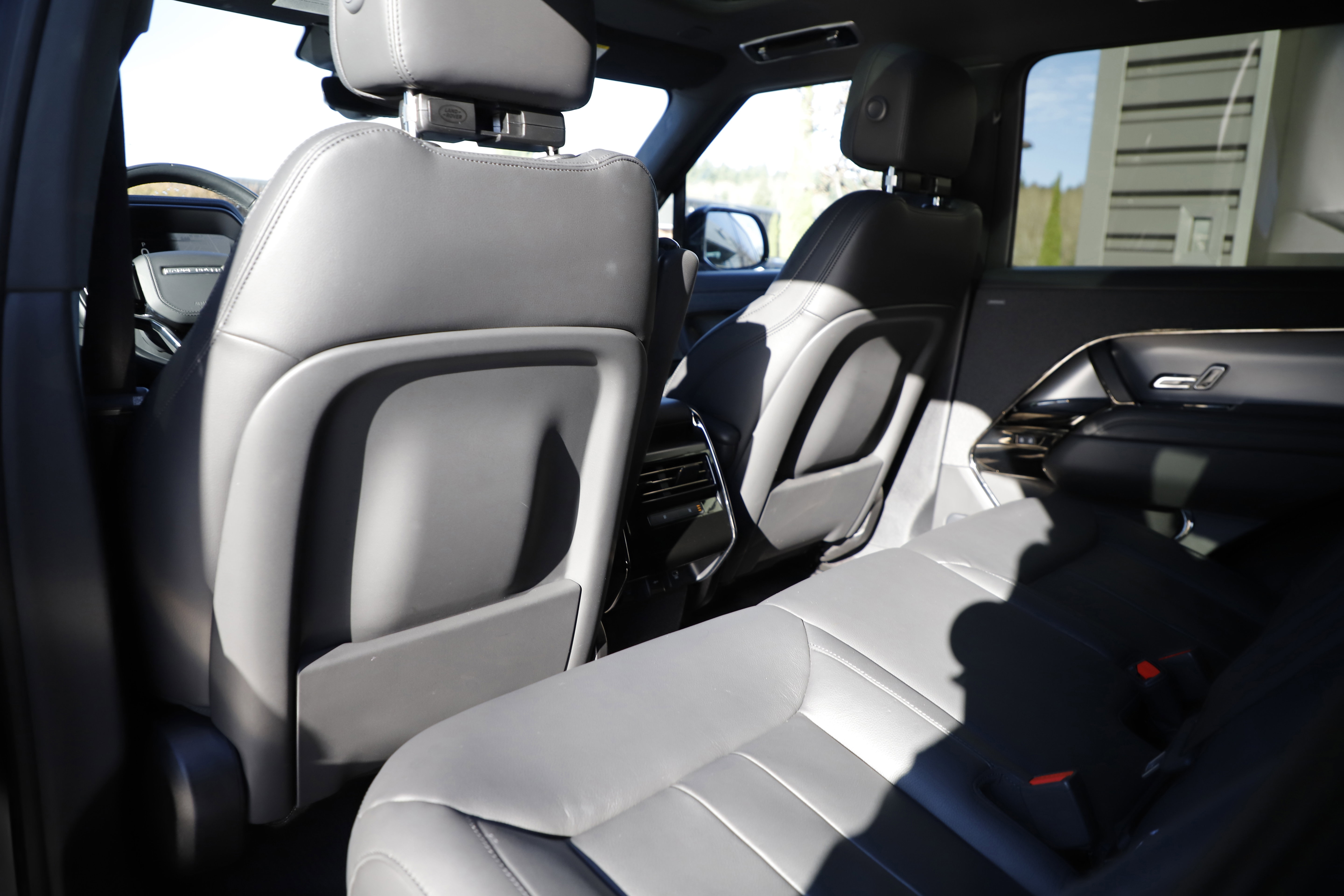 Certified 2025 Land Rover Range Rover Sport image 14