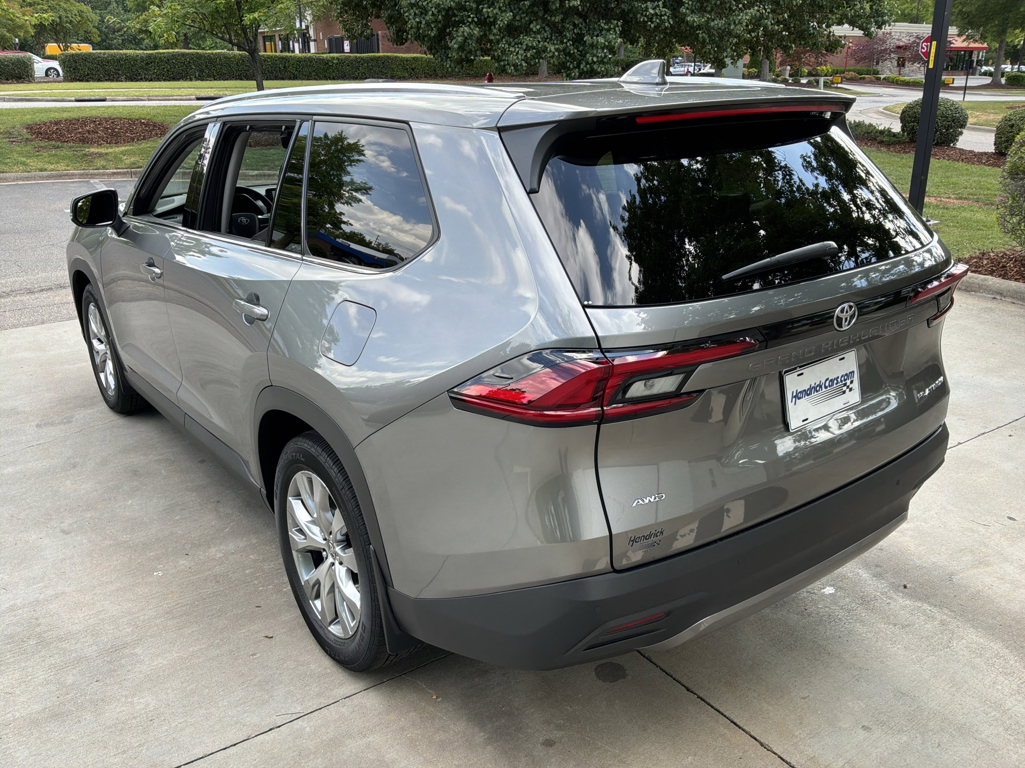 Used 2026 Toyota Grand Highlander AWD image 8
