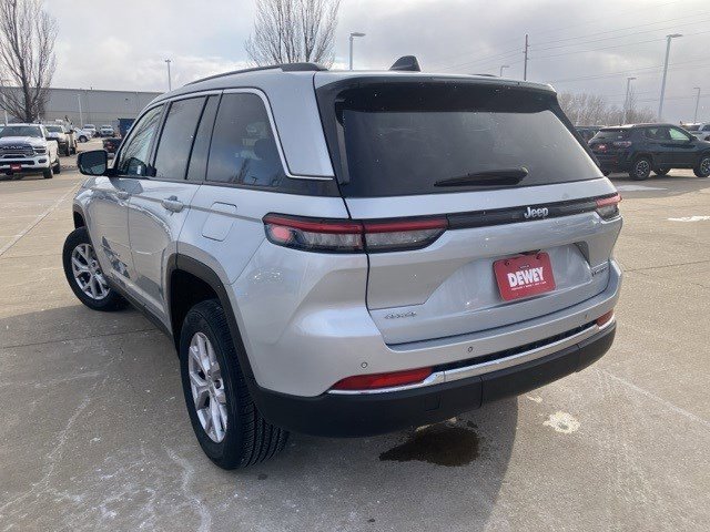 Certified 2022 Jeep Grand Cherokee Limited image 8