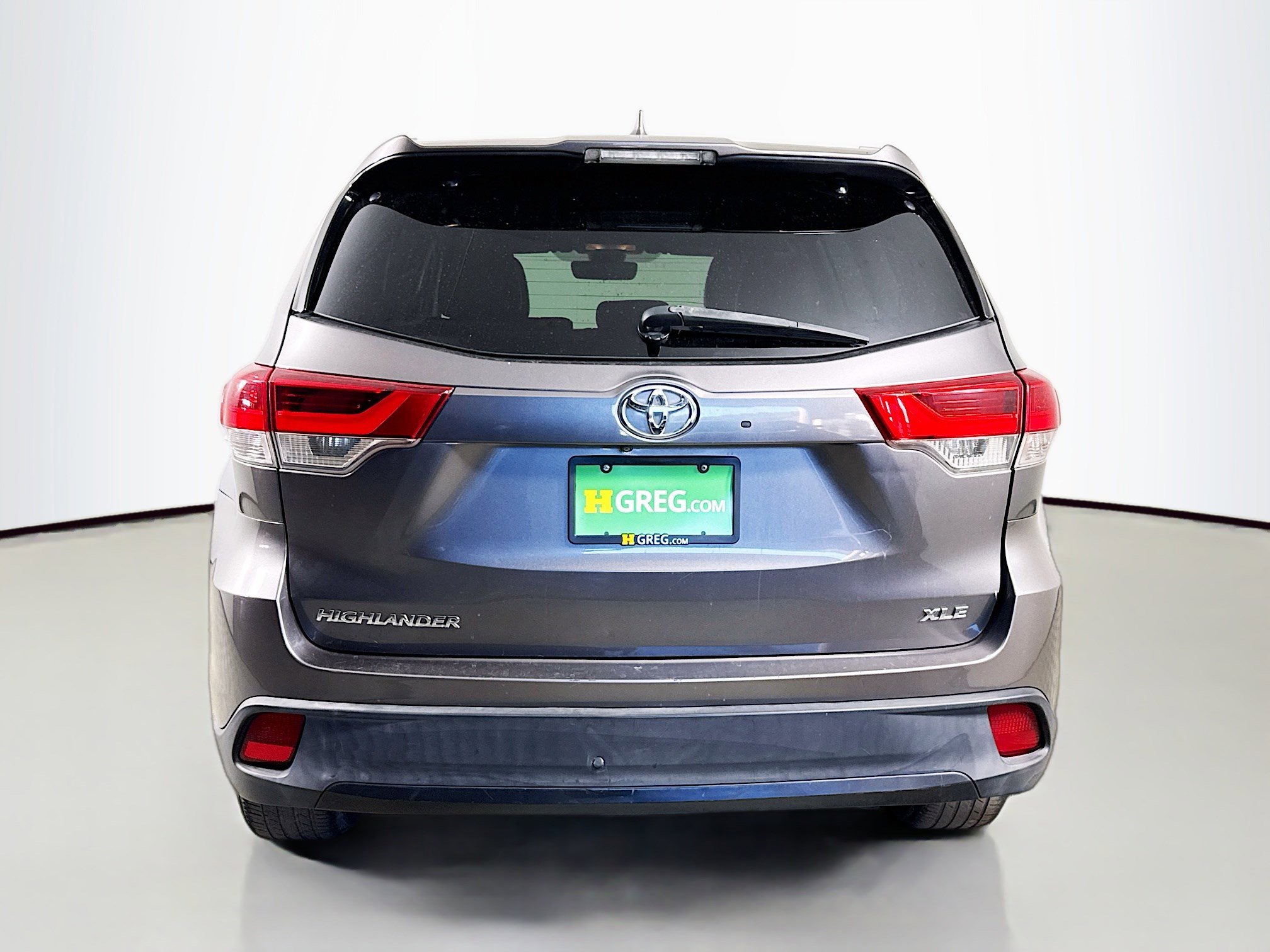 Used 2018 Toyota Highlander XLE image 8