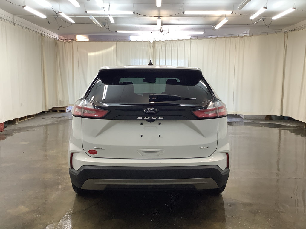 Used 2022 Ford Edge SEL AWD/4WD image 6