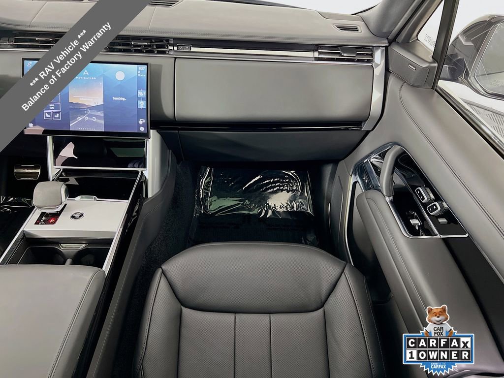 Used 2024 Land Rover Range Rover SE image 25