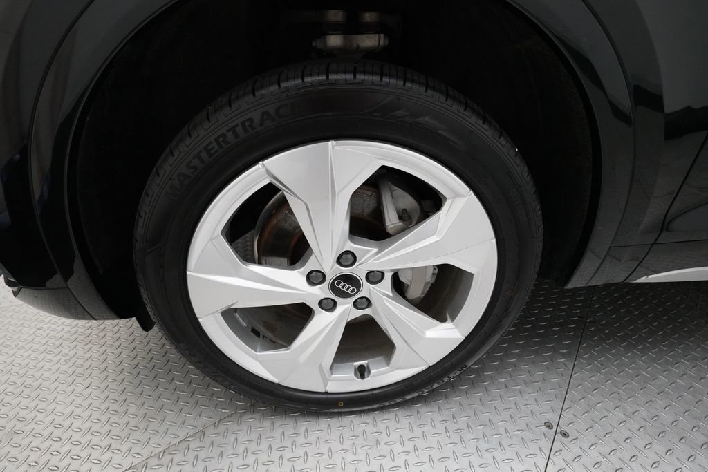 Used 2023 Audi Q5 2.0T Premium Plus w/ Premium Plus Package image 28