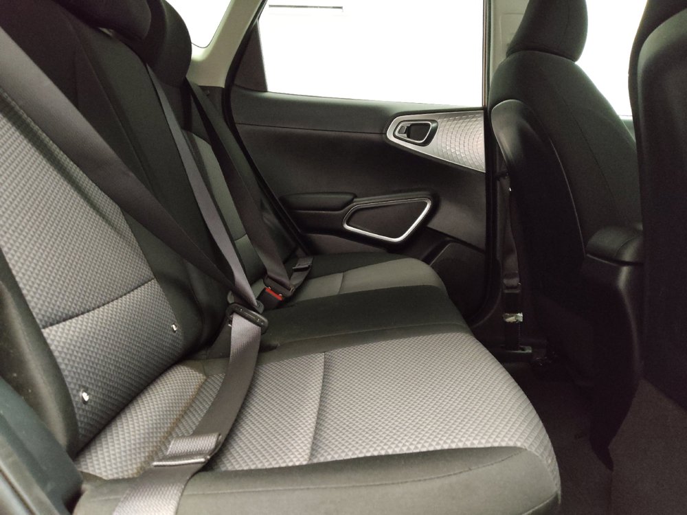 Used 2023 Kia Soul LX w/ LX Technology Package FWD image 19