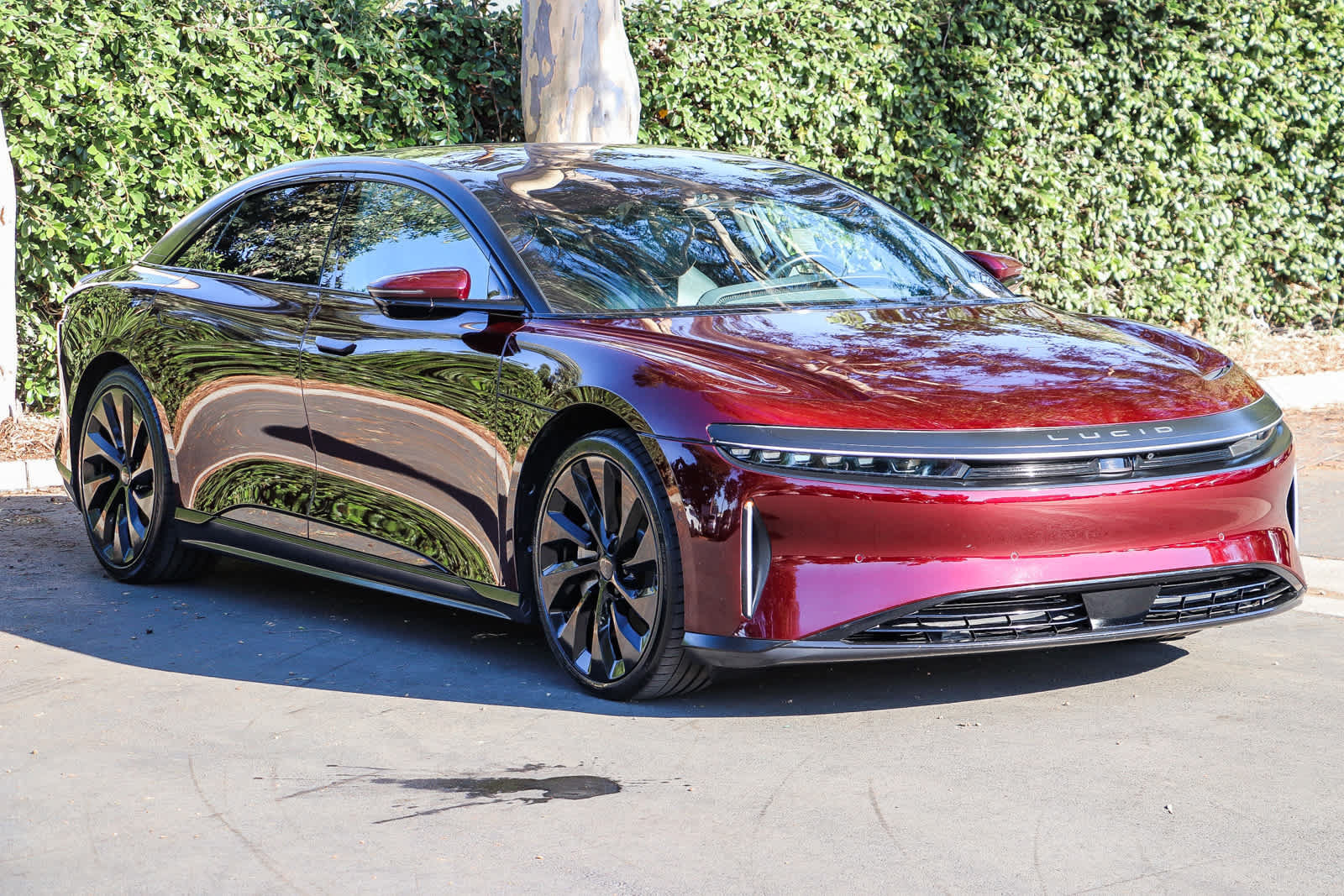 Used 2023 Lucid Air Touring AWD/4WD image 3