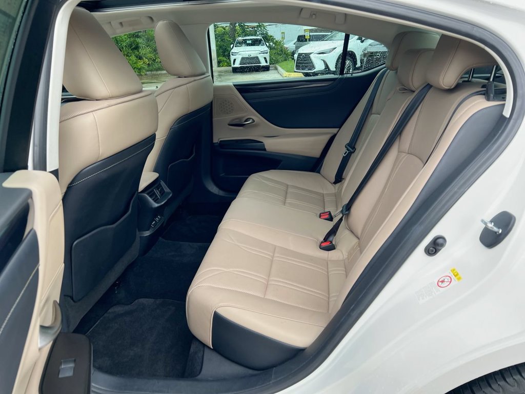 Used 2019 Lexus ES 350 w/ Accessory Package 2 FWD image 20
