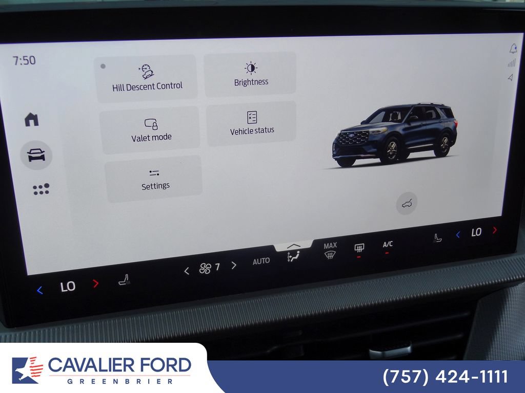 Used 2026 Ford Explorer Active AWD/4WD image 23