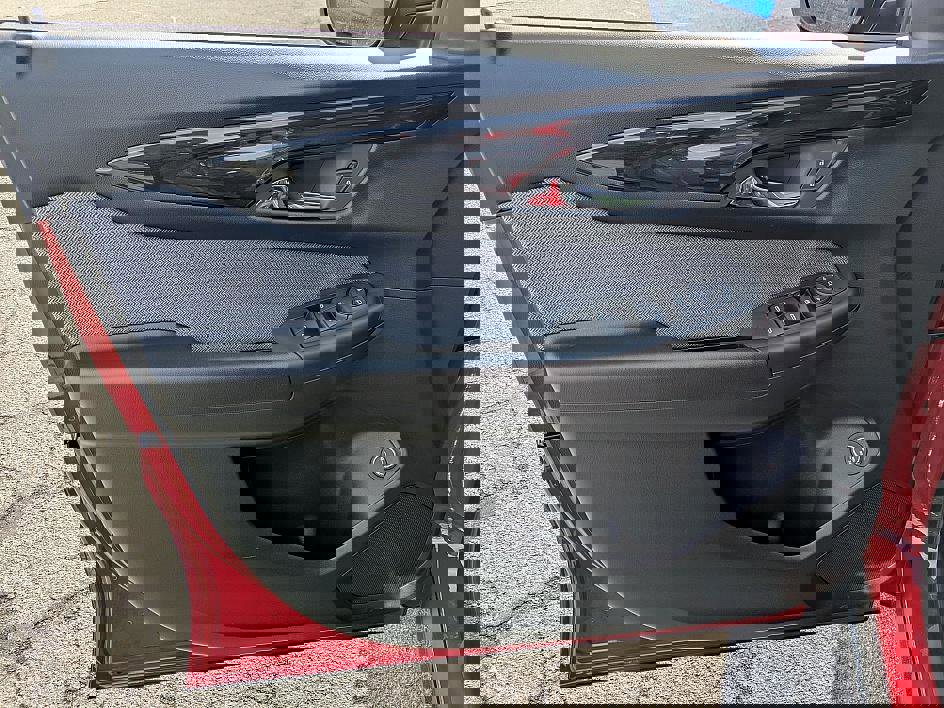 New 2026 Chevrolet TrailBlazer LT w/ Convenience Package image 11