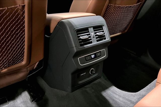 Used 2022 Audi Q5 2.0T Premium image 24