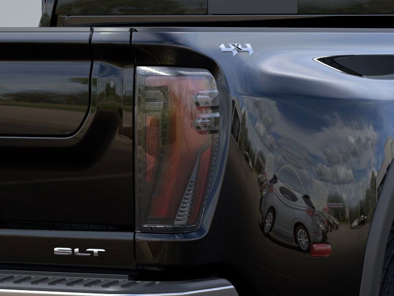 New 2026 GMC Sierra 3500 SLT w/ SLT Premium Package image 11