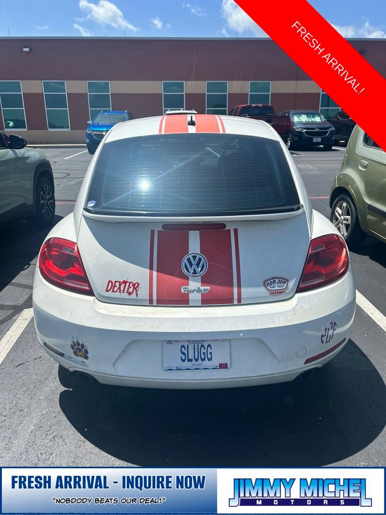 Used 2013 Volkswagen Beetle 2.0T FWD image 2