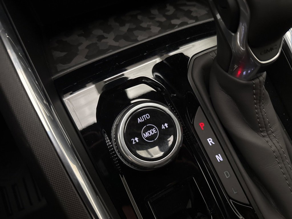 New 2025 GMC Canyon Elevation w/ Technology Package image 42