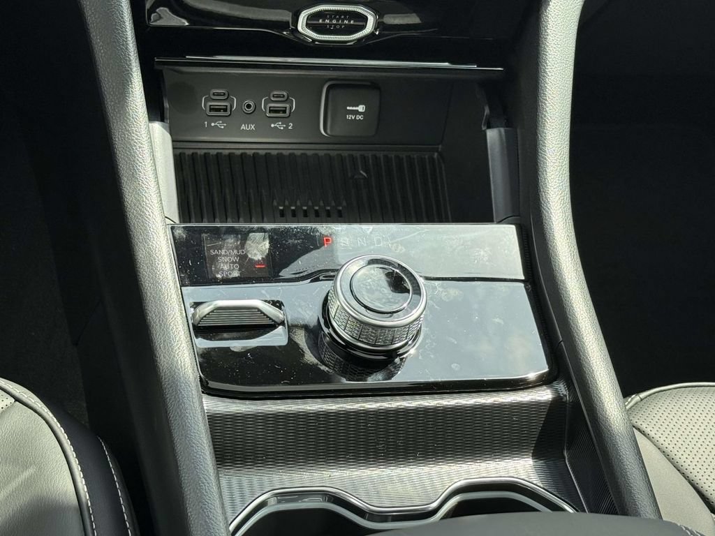 New 2027 Jeep Grand Cherokee Limited AWD/4WD image 22