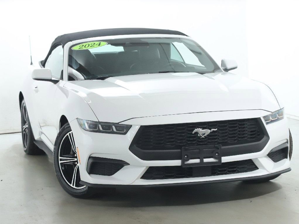 Used 2024 Ford Mustang Premium RWD image 35