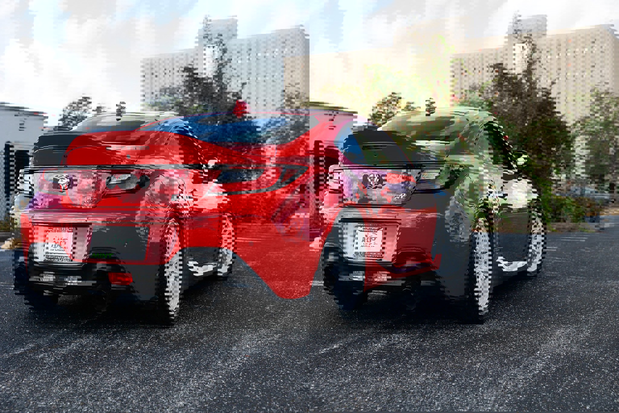 Used 2022 Toyota GR86 Premium w/ ALL Weather Mat Package (TMS) image 39