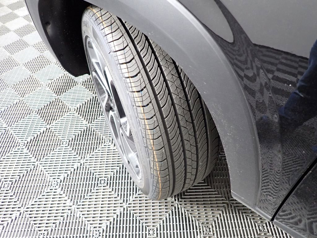 New 2026 Chevrolet Trax RS image 32