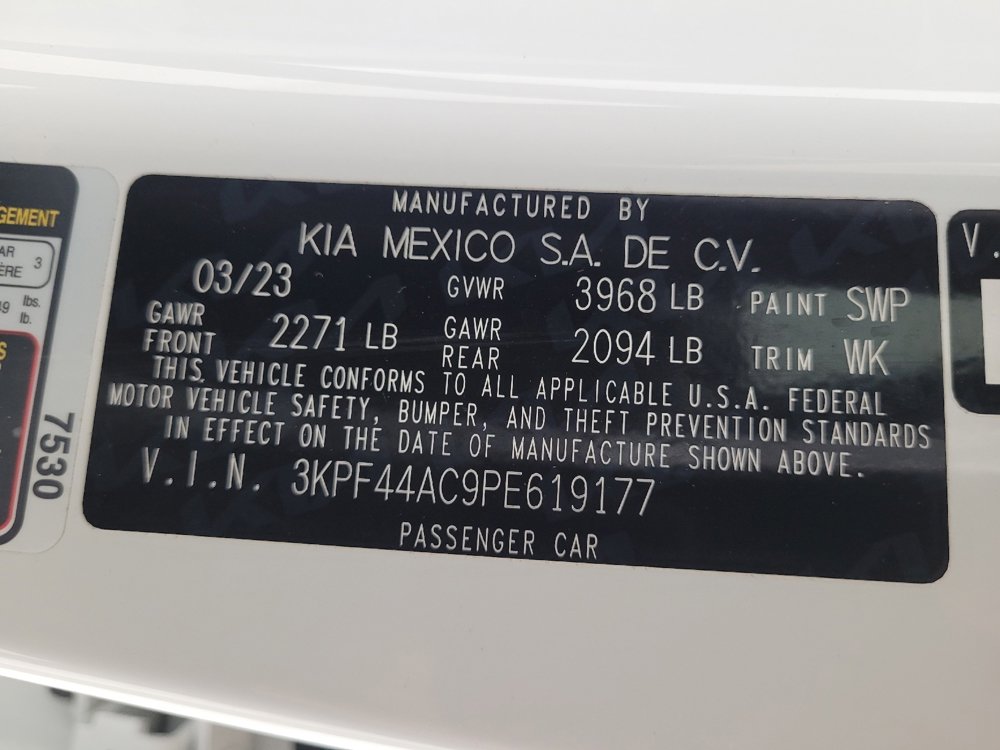 Used 2023 Kia Forte GT image 33