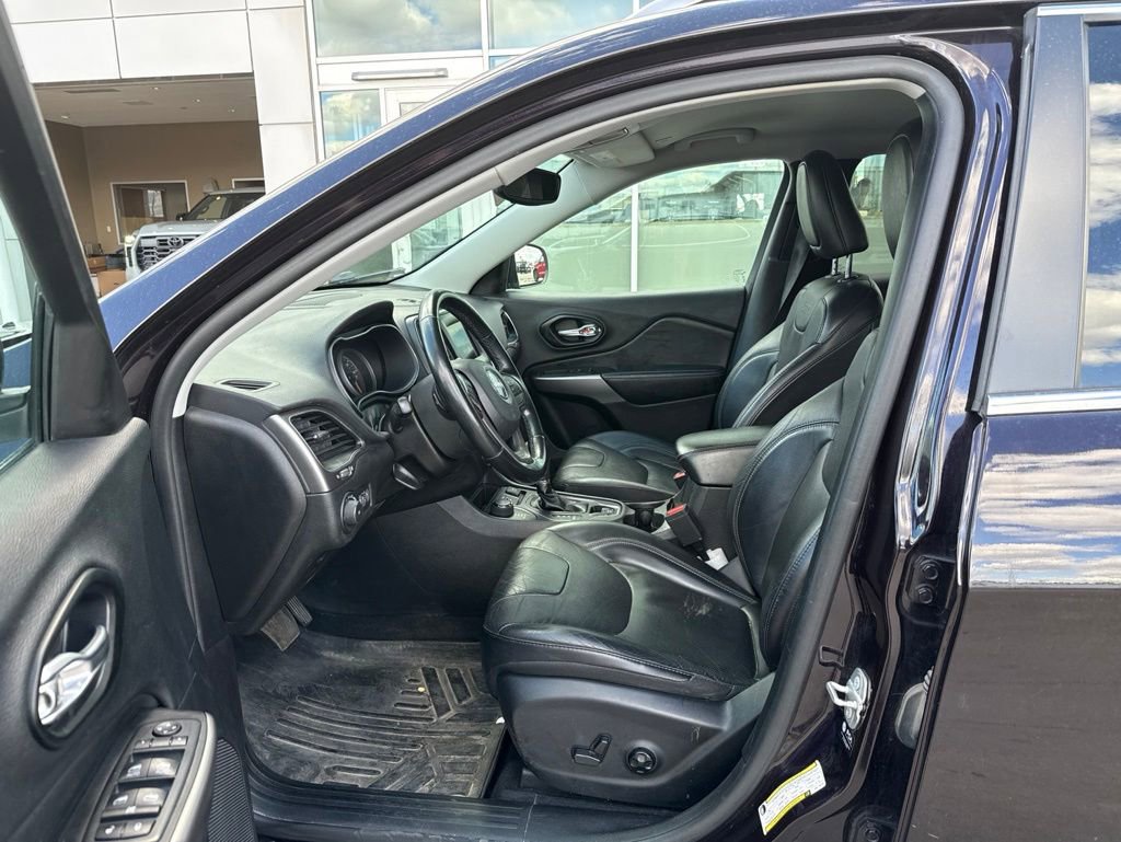 Used 2021 Jeep Cherokee Latitude Lux AWD/4WD image 13