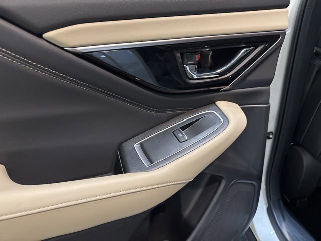 Certified 2025 Subaru Outback Limited image 28