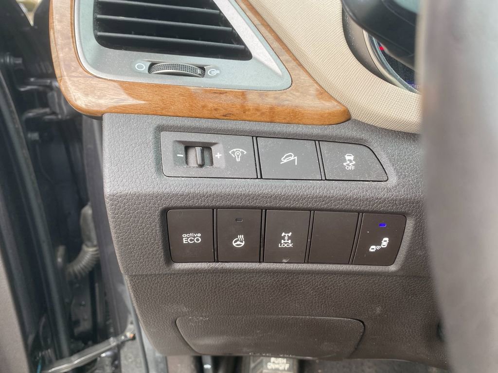 Used 2016 Hyundai Santa Fe Sport 2.0T w/ Option Group 05 image 14