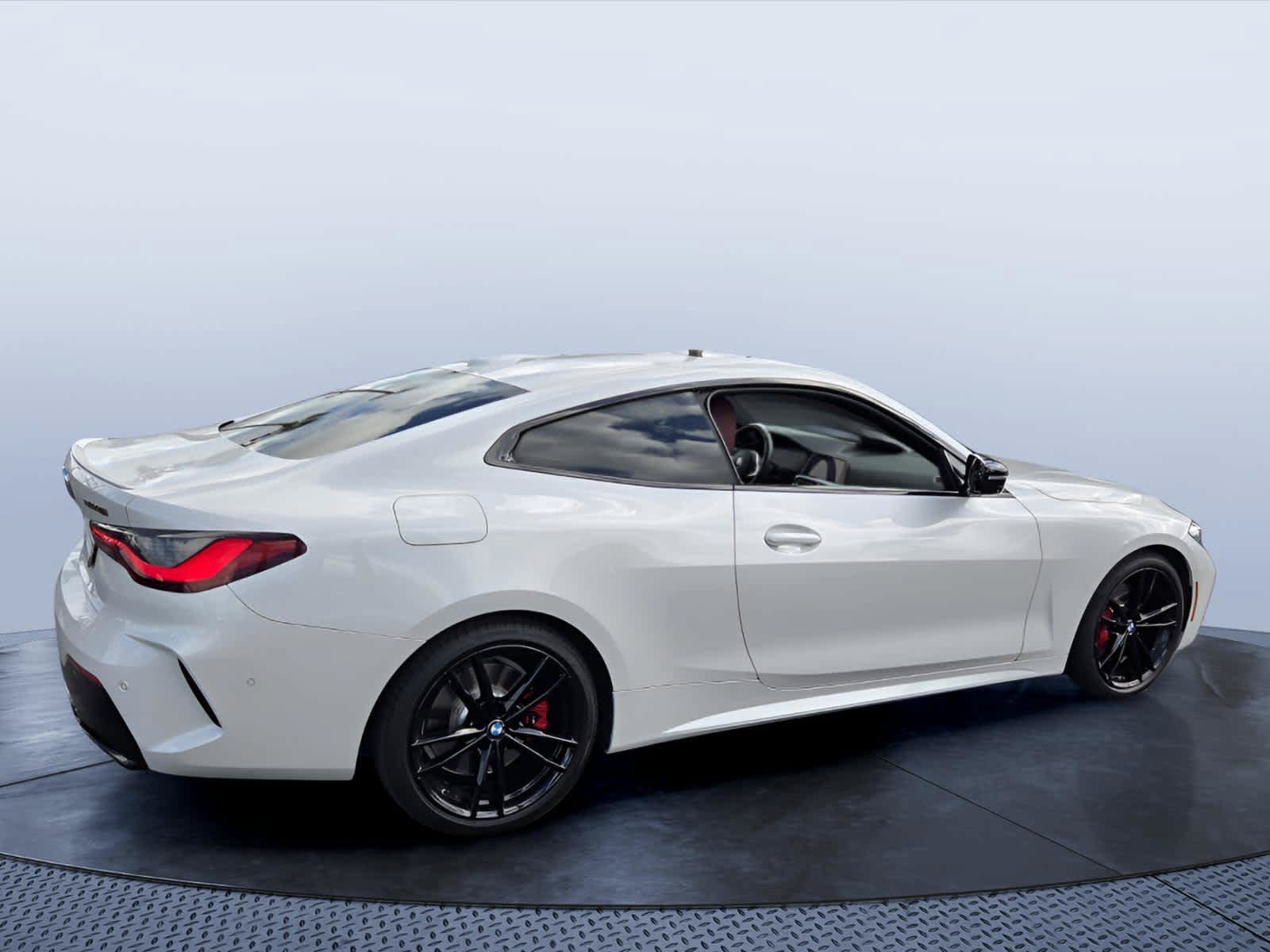Used 2021 BMW 440i xDrive Coupe w/ Executive Package AWD/4WD image 3
