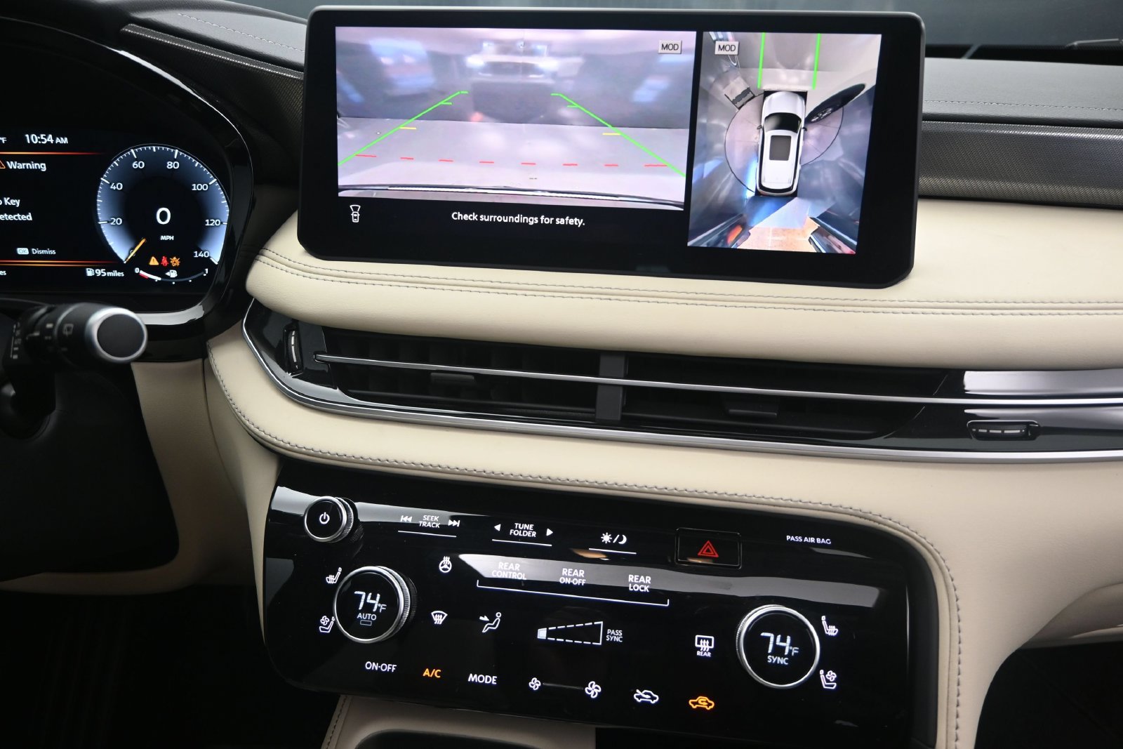 Used 2024 INFINITI QX60 Luxe FWD image 29