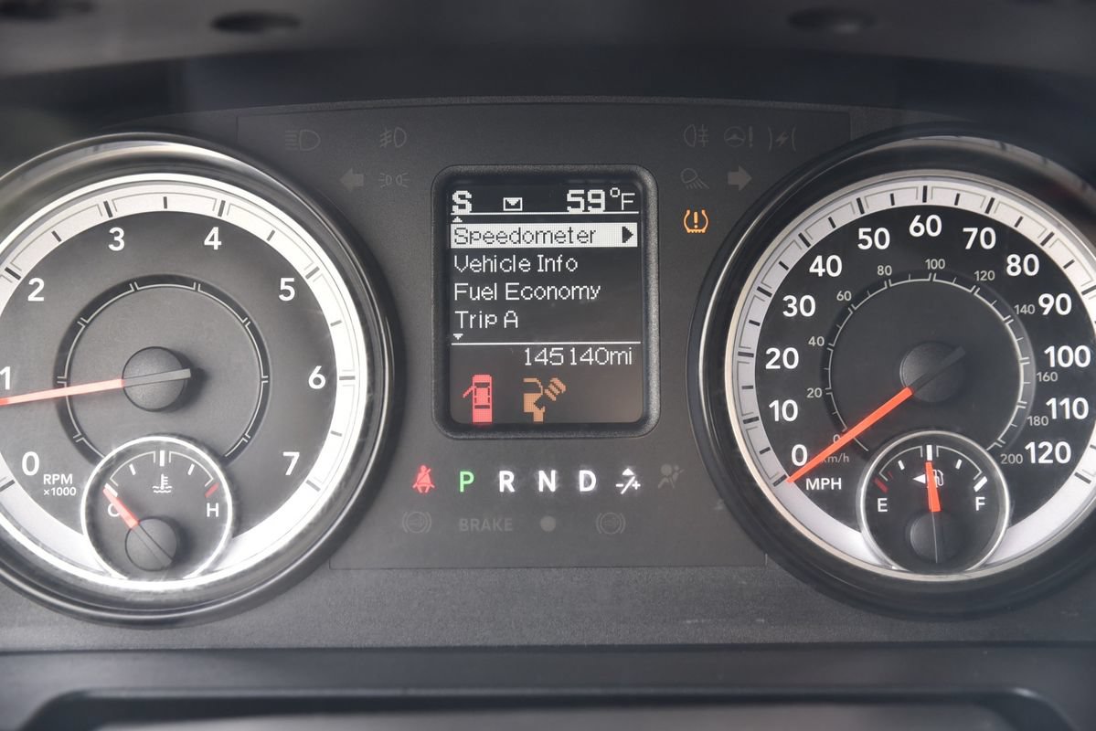 Used 2017 RAM 1500 Classic SLT AWD/4WD image 21