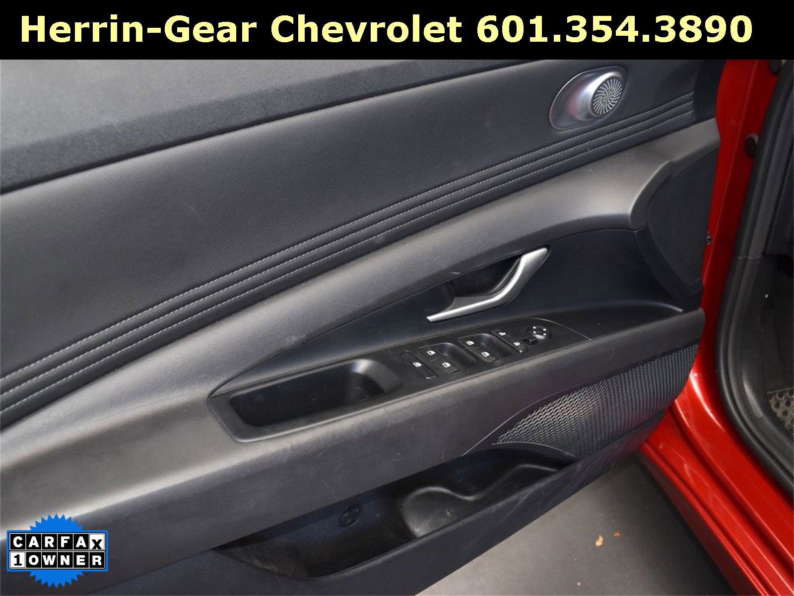 Used 2023 Hyundai Elantra SEL w/ Convenience Package image 11