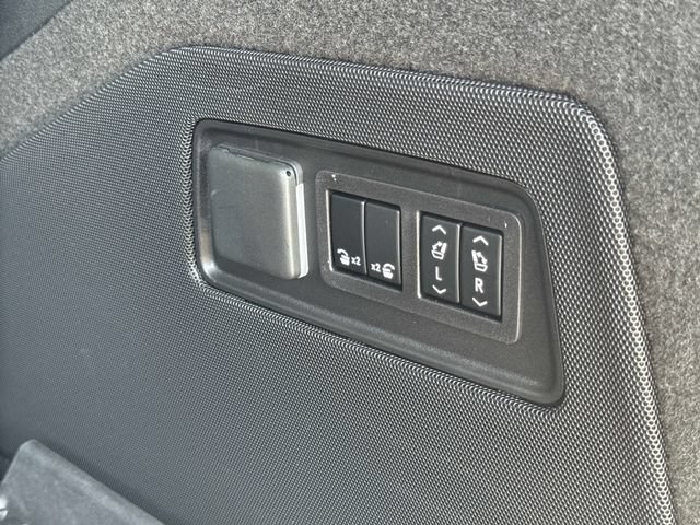 New 2026 Cadillac Escalade Sport w/ Touring Package AWD/4WD image 6
