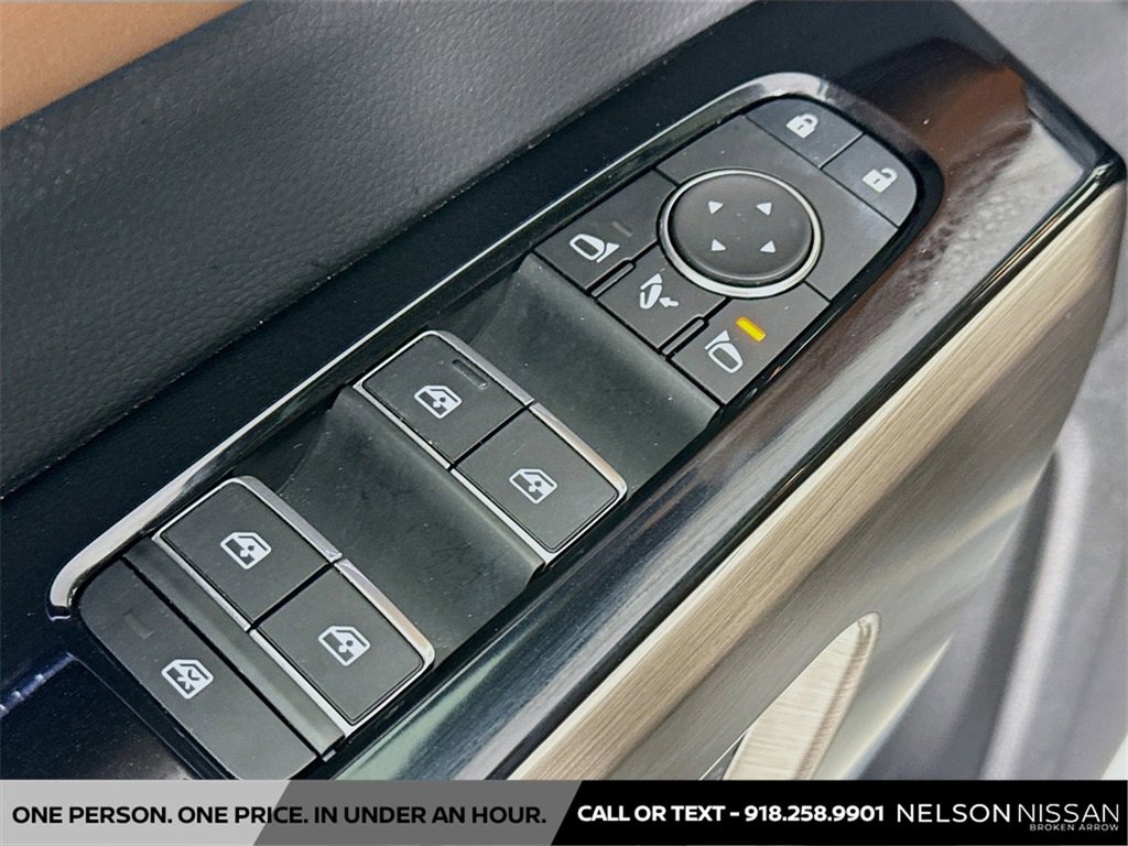 Certified 2024 Nissan Pathfinder Platinum w/ Cargo Package image 18