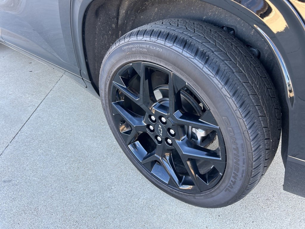 Used 2024 Chevrolet Traverse RS w/ LPO, Floor Liner Package image 10