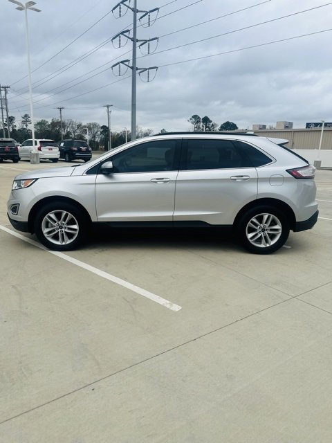 Used 2017 Ford Edge SEL FWD image 3