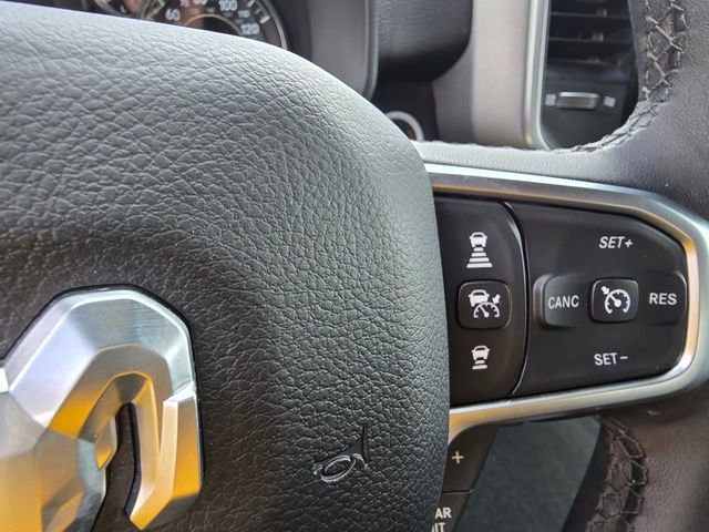 Used 2025 RAM 1500 Big Horn AWD/4WD image 23