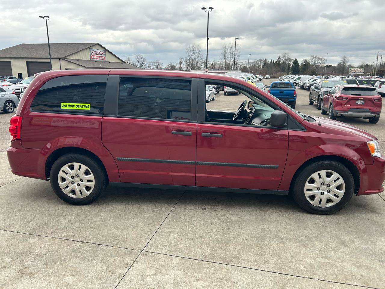 Used 2015 Dodge Grand Caravan American Value Package image 4