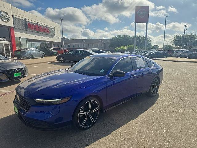 Used 2024 Honda Accord Sport image 1