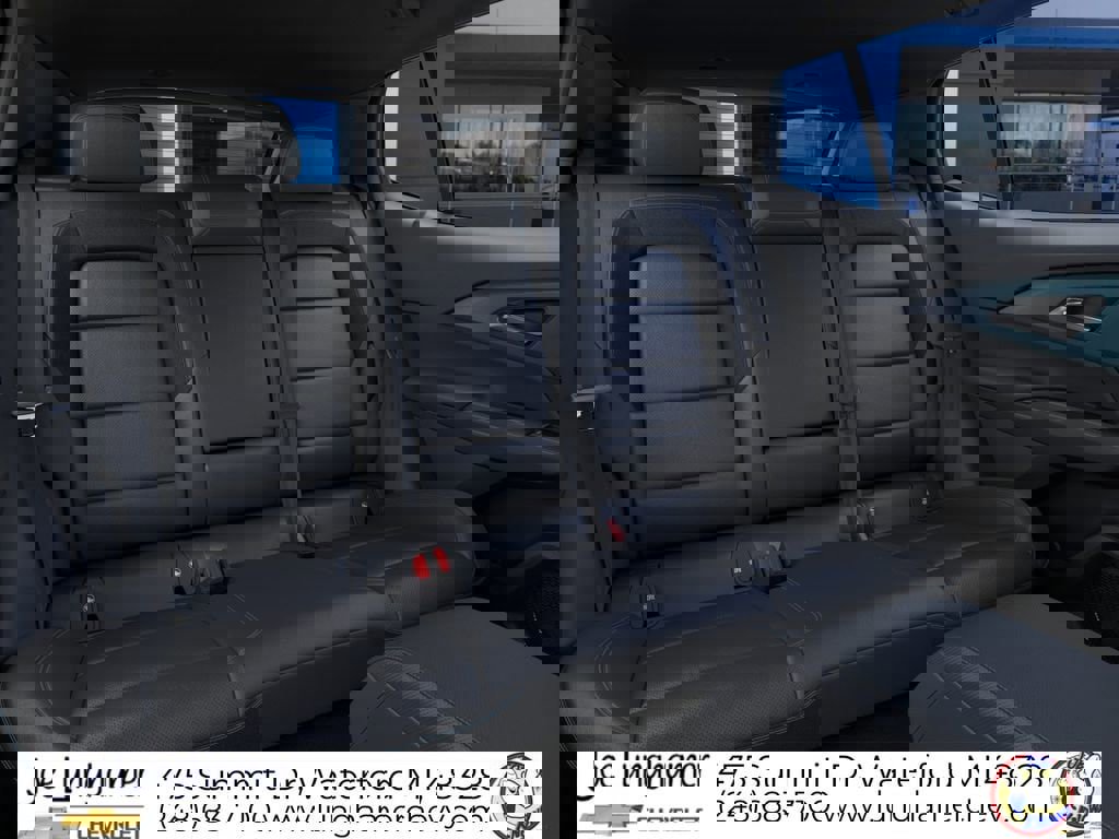 New 2026 Chevrolet Equinox EV LT w/ Convenience Package II FWD image 18