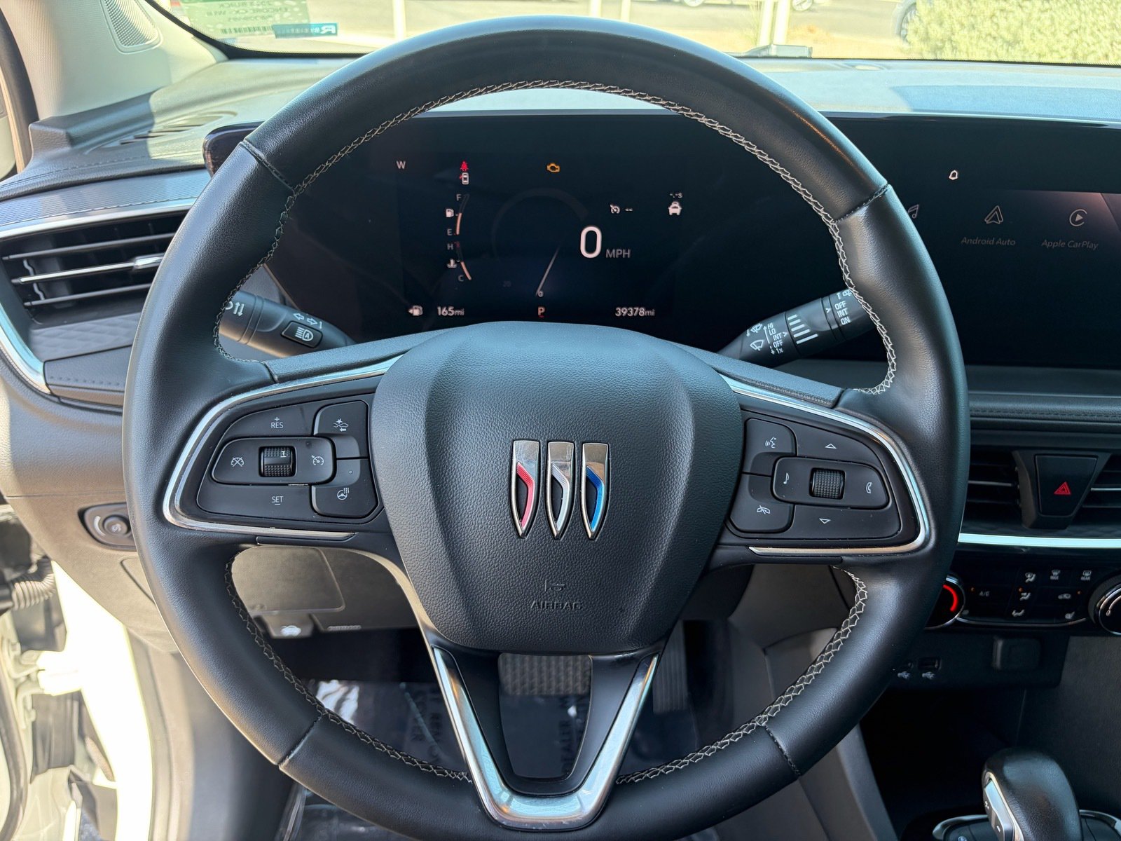 Used 2024 Buick Encore GX Preferred w/ Comfort Package FWD image 14
