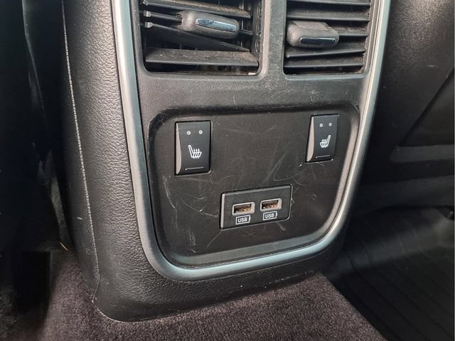 Used 2019 Dodge Charger R/T w/ Plus Group RWD image 22