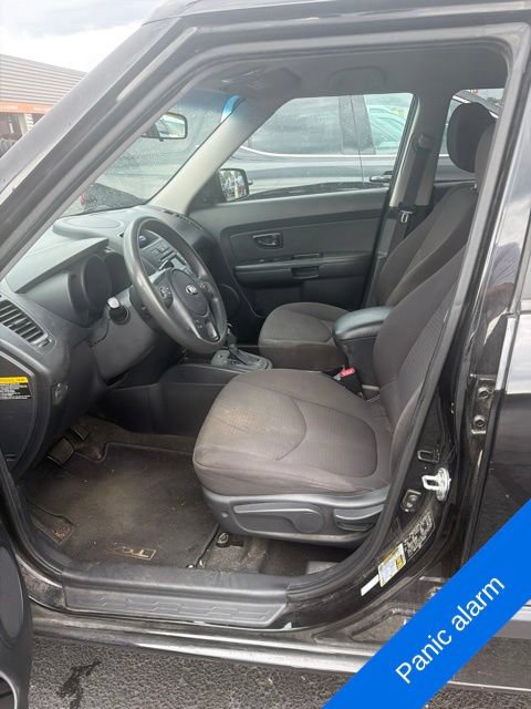 Used 2013 Kia Soul FWD image 11
