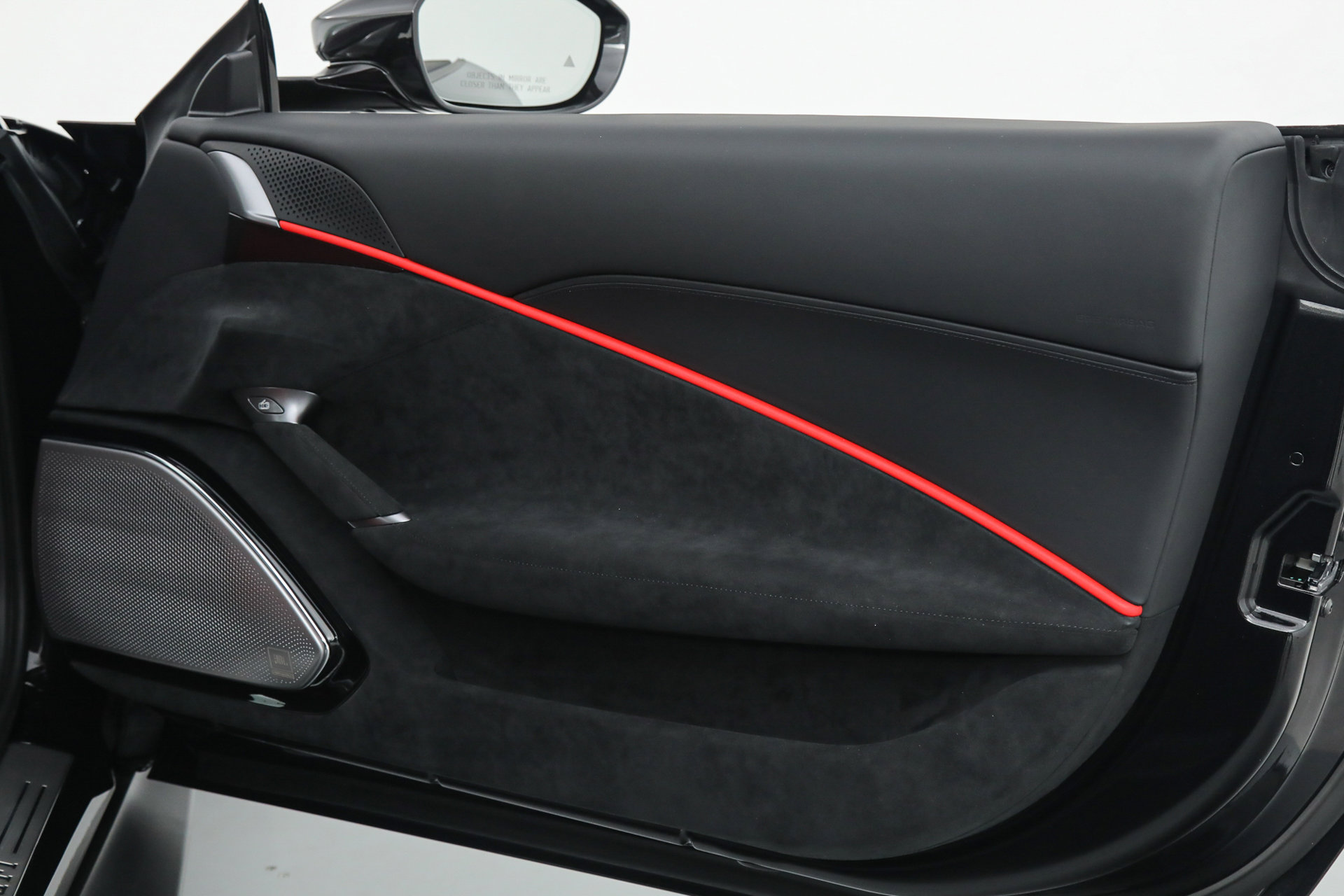 Certified 2022 Ferrari Roma image 17